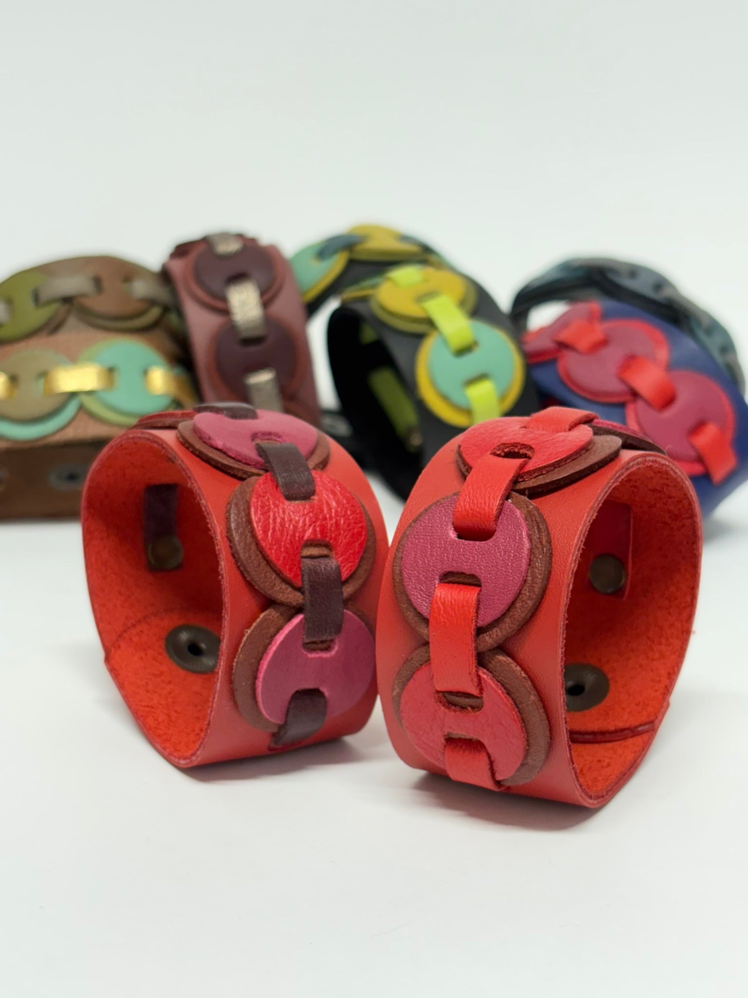 Todos los modelos del Kindness Bracelet de cuero artesanal – Virtue Collection Mangel Delferri