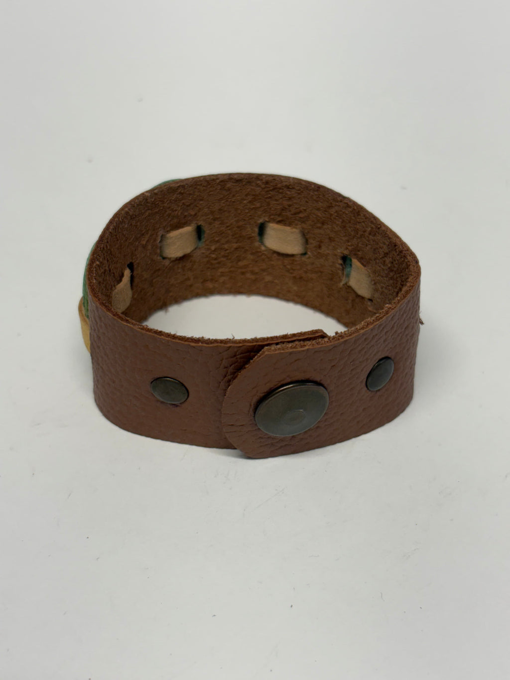 Kindness Bracelet. Marrón, verde y dorado