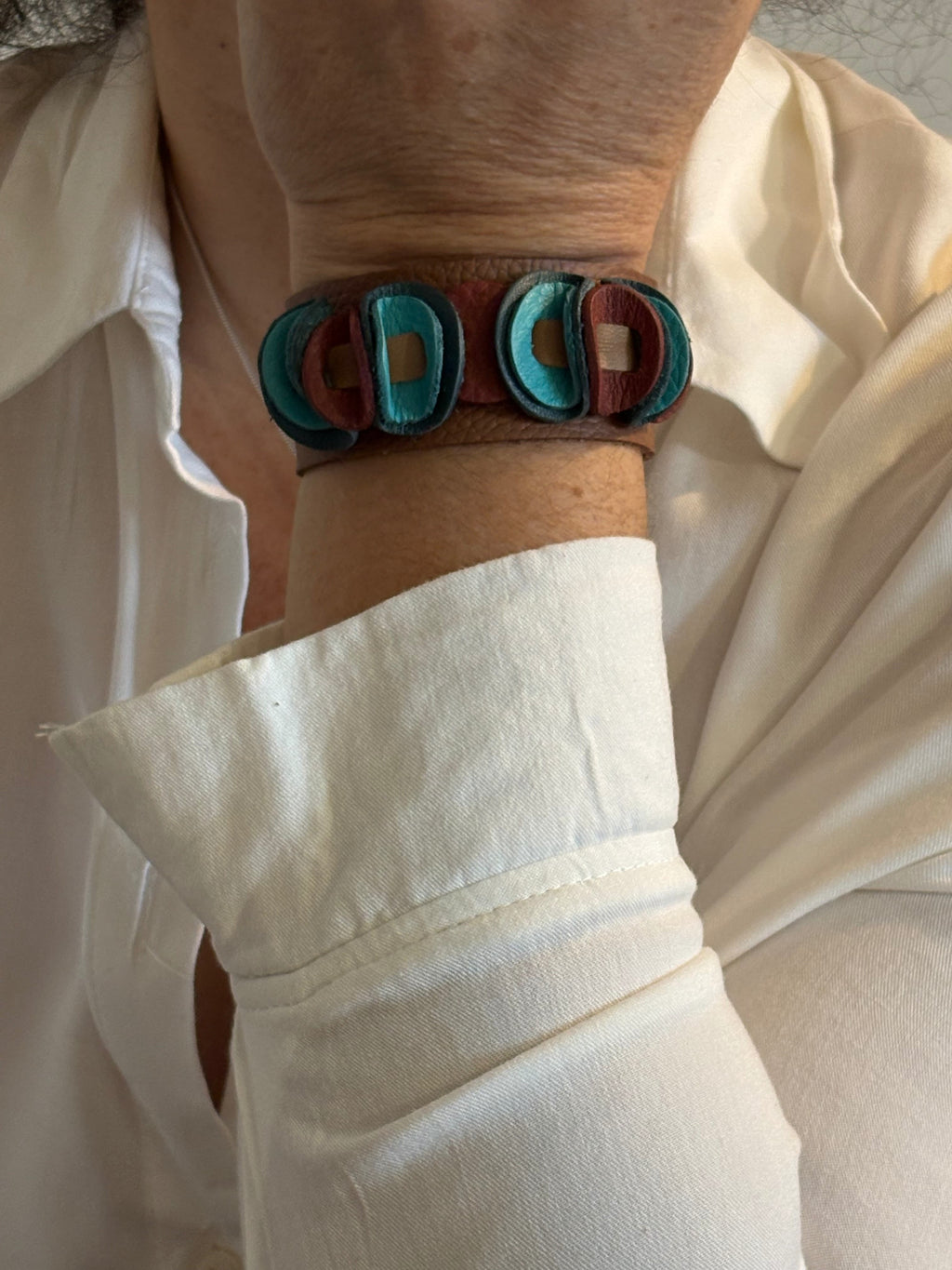Jolliness Bracelet. Camel y turquesa