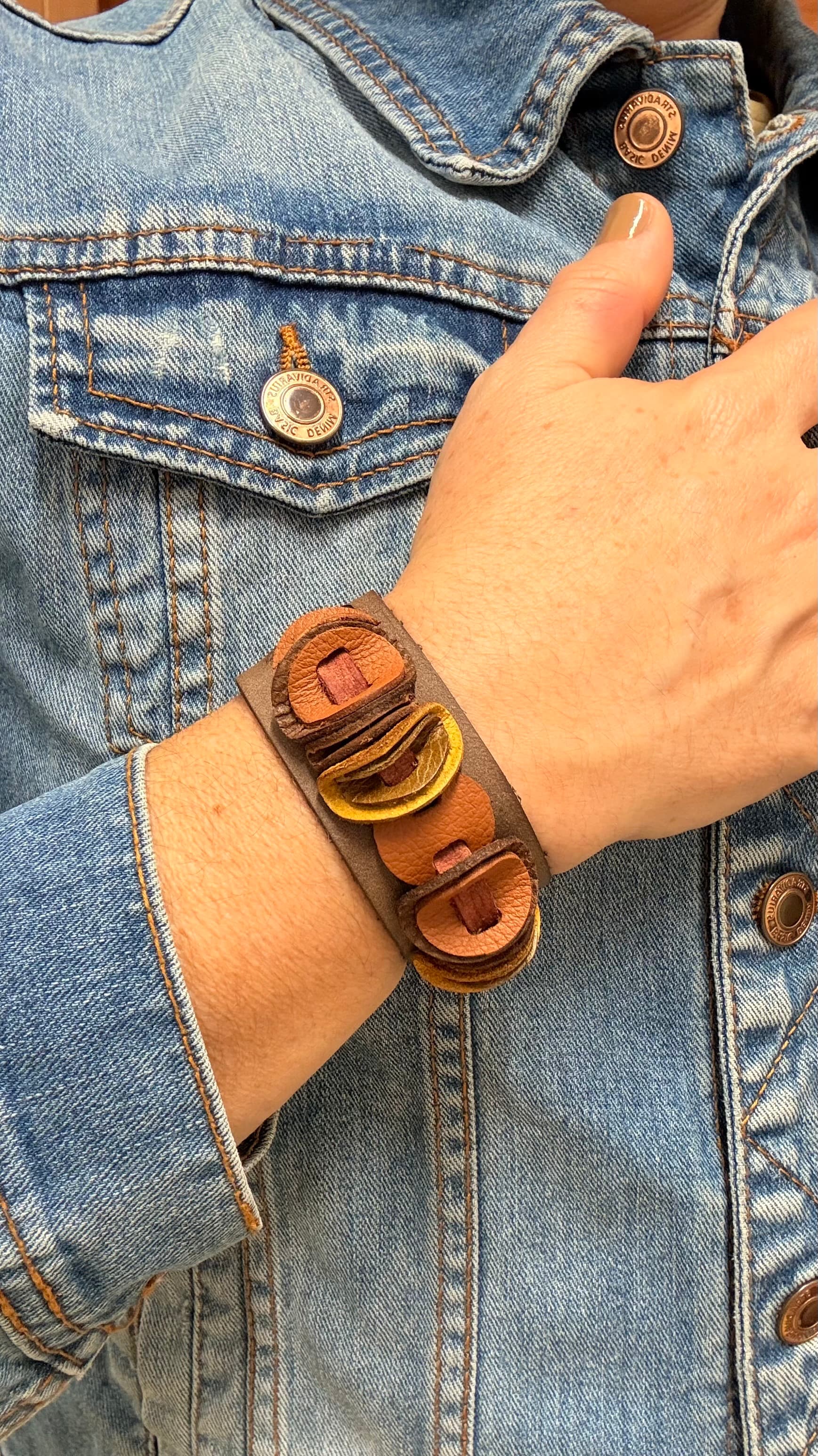 Jolliness Bracelet. Taupe y marrones