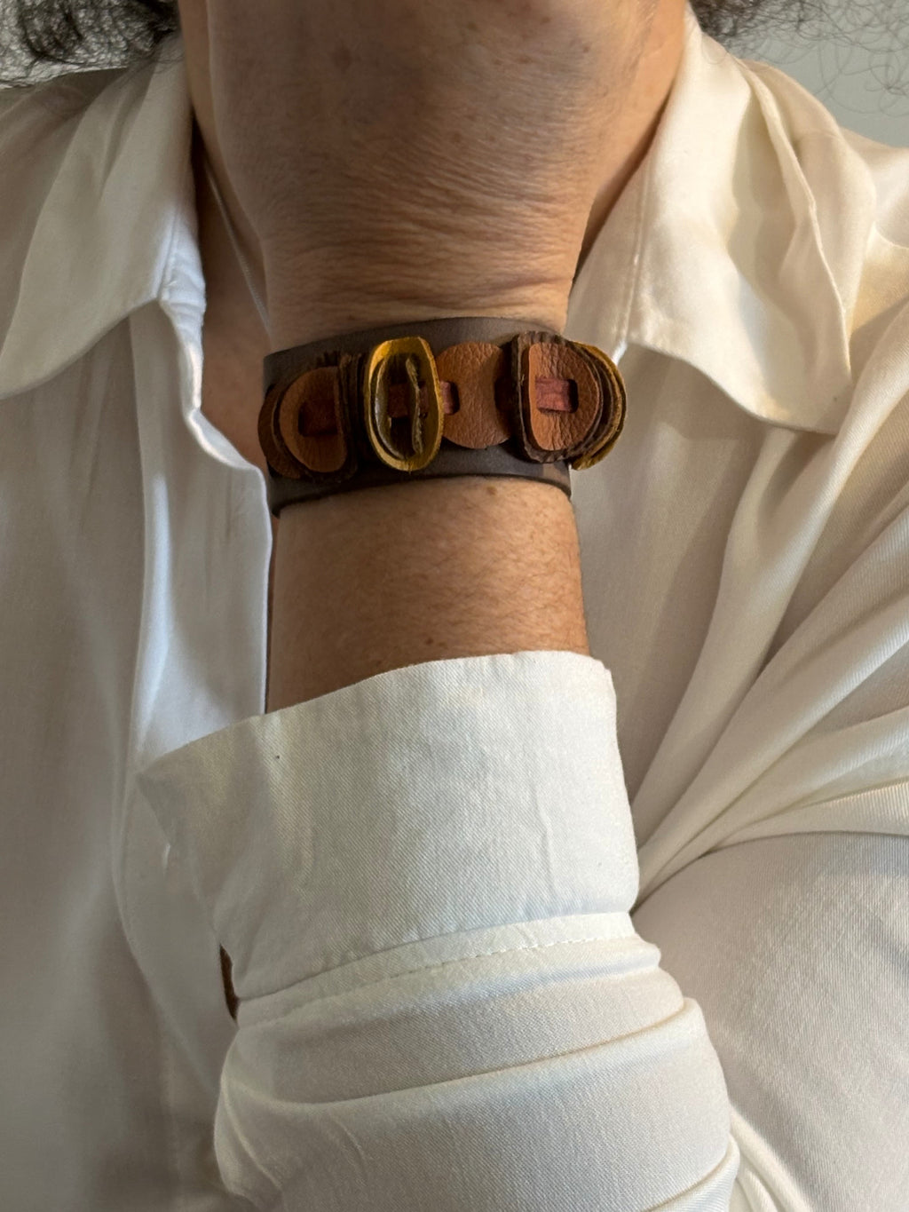 Jolliness Bracelet. Taupe y marrones