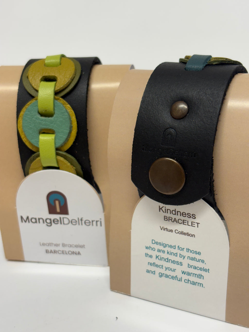 Kindness Bracelet negro y verde de cuero recuperado de alta gama – Mangel Delferri